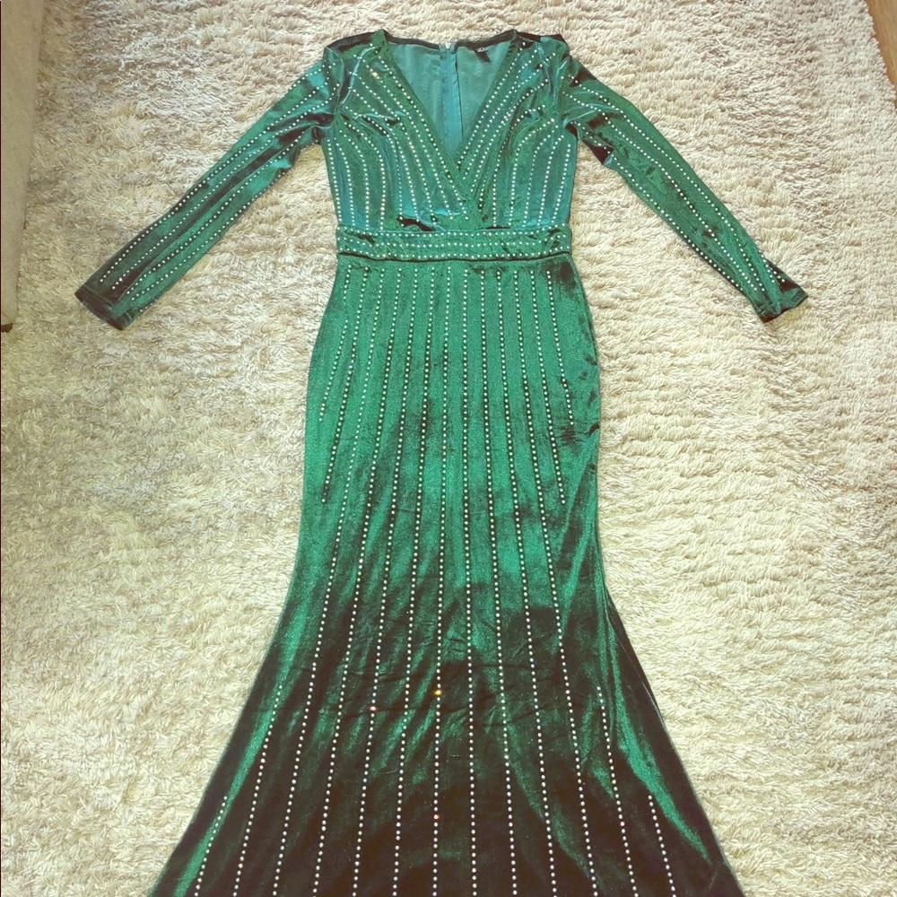 Windsor green velvet formal